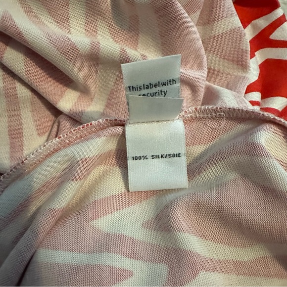 Diane Von Furstenberg Silk Red and White dress - Picture 6 of 6